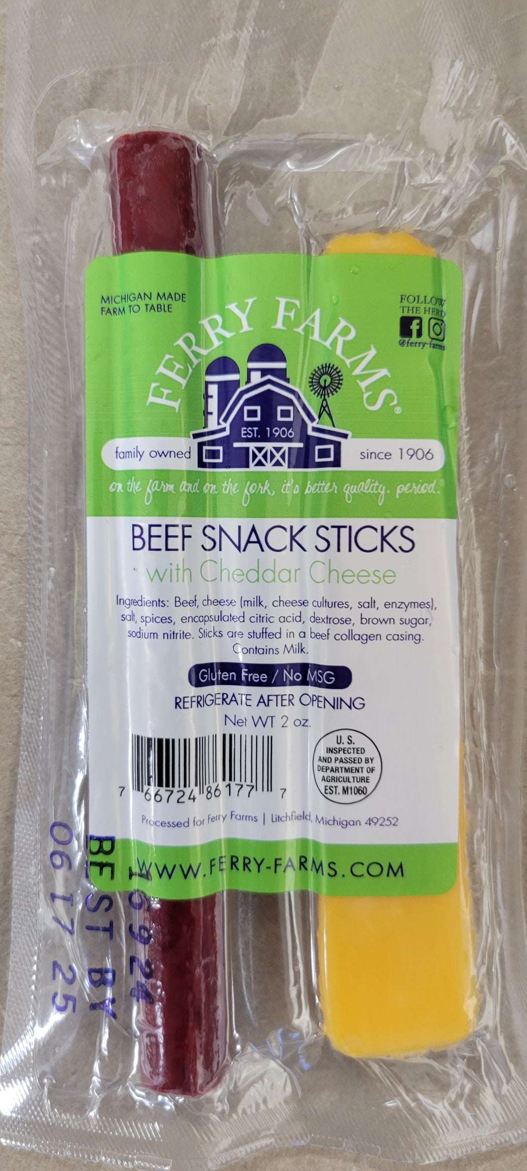 Beef Snack Stick with Cheddar Cheese